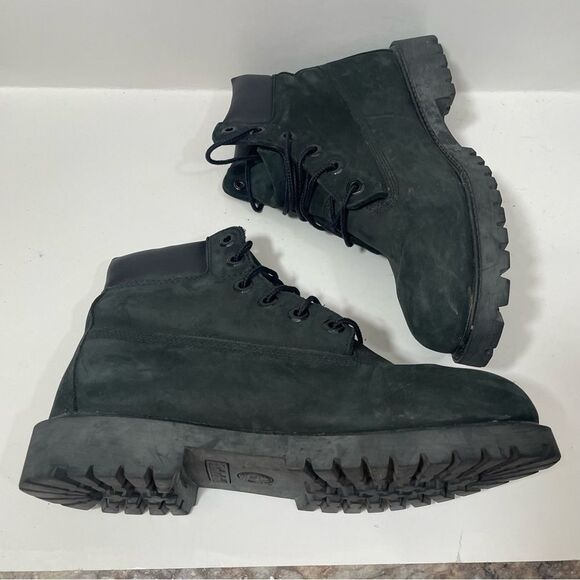 Timberland Black Leather Utility Boots - Picture 9 of 9